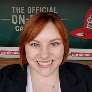 Meet your Posher, Cassandra